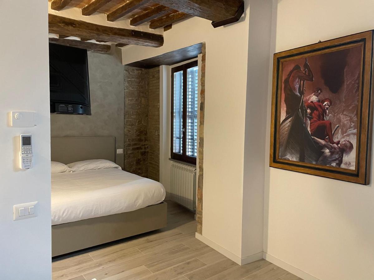 Bed and Breakfast L'Inferno Di Dante à Gubbio Extérieur photo