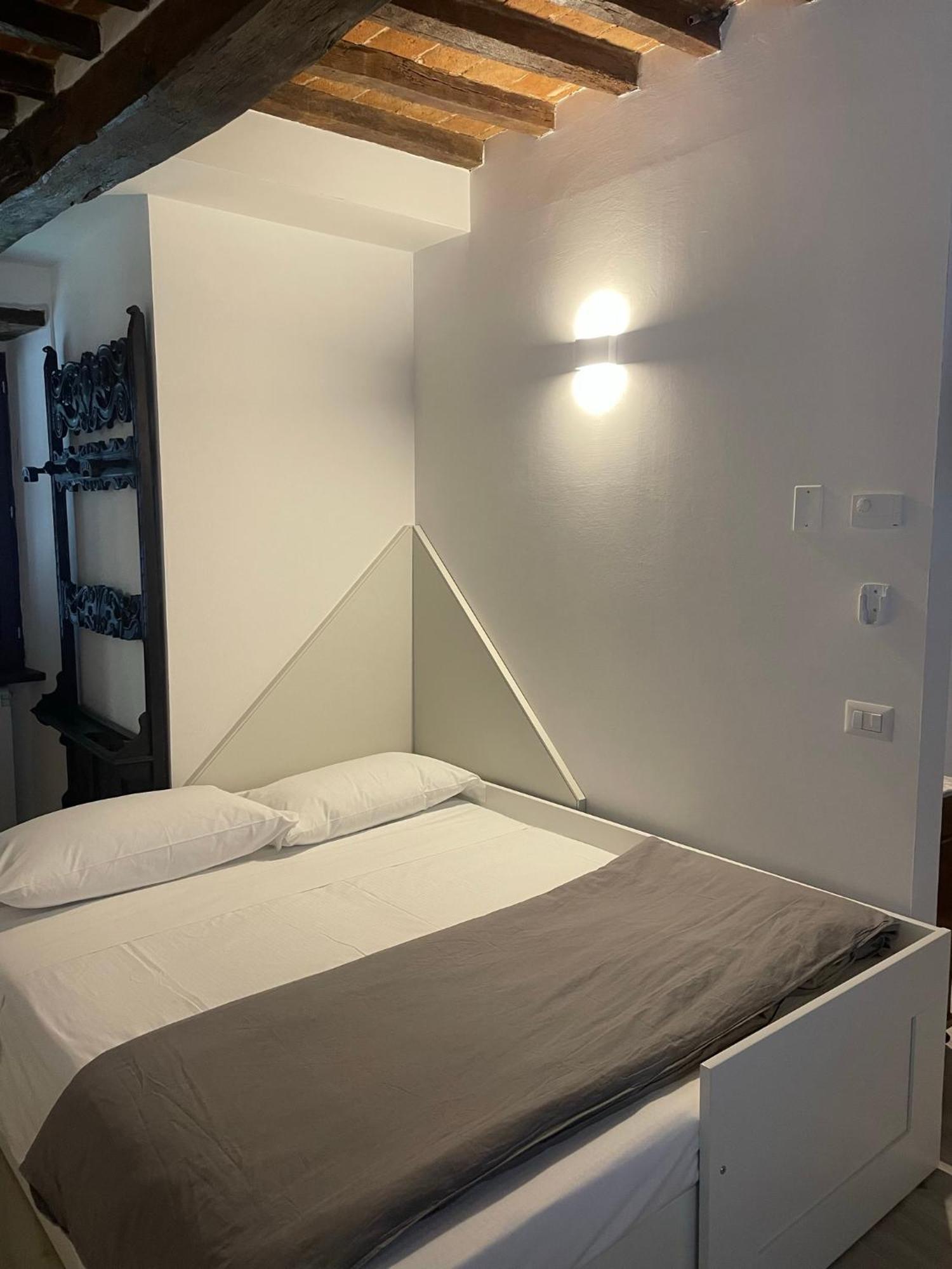 Bed and Breakfast L'Inferno Di Dante à Gubbio Extérieur photo